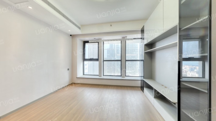 万科大都会东港二手房实景图