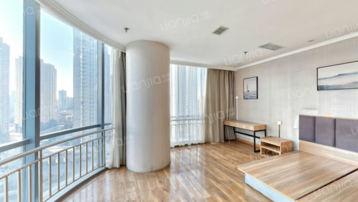 龙泉国际广场二手房实景图