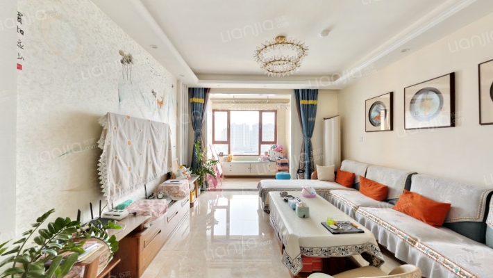 绿地隆悦公馆二手房实景图