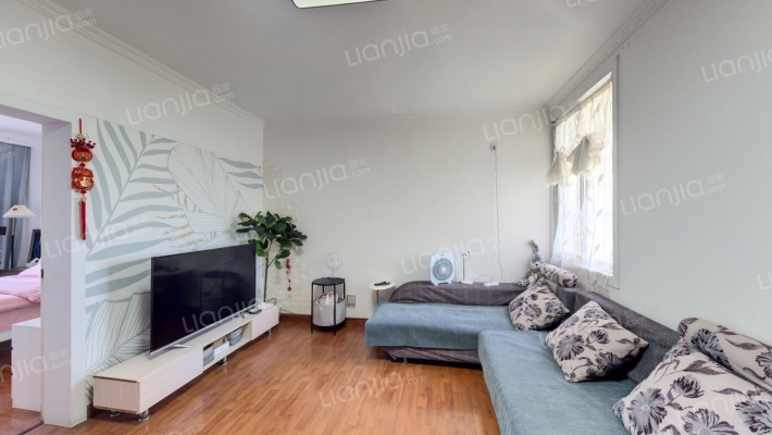 春天花园二手房实景图