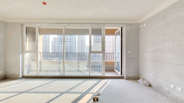 金鼎盛湖壹号二手房实景图