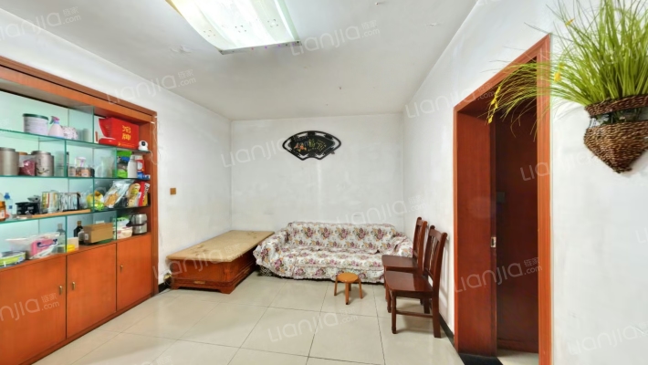 花郡佳园二手房实景图