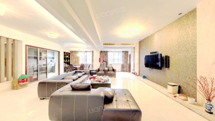 丹霞路367号二手房实景图