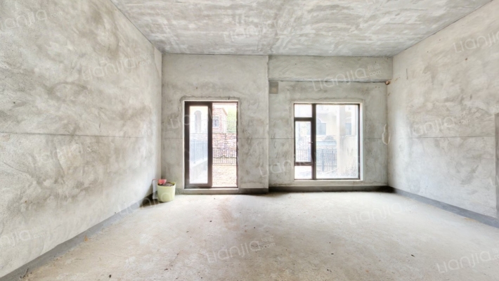 中海香樟墅二手房实景图