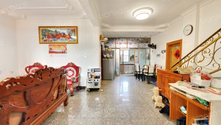 育才住宅小区二手房实景图