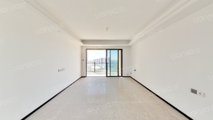 龙光天誉二手房实景图