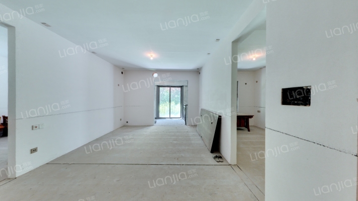 青风公园二手房实景图