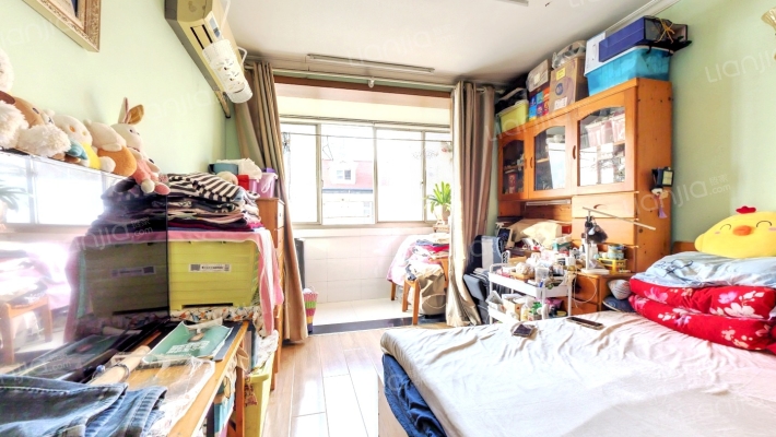 新华路669弄二手房实景图