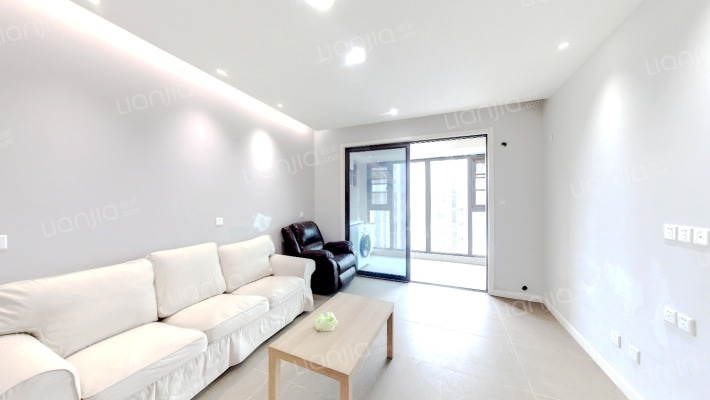 中建观湖国际二期二手房实景图