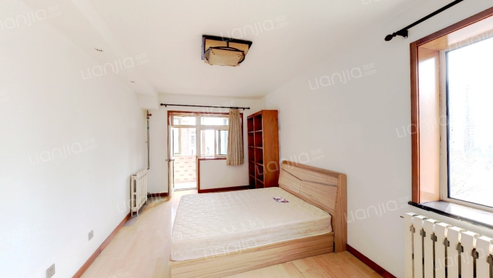 报国寺东夹道1号东院二手房实景图