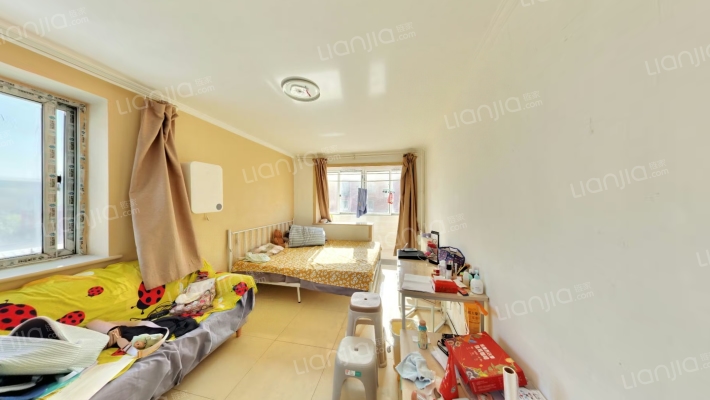 感化胡同14号院二手房实景图