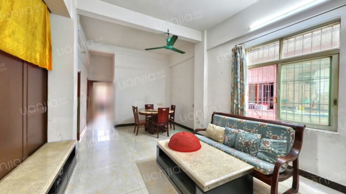 桂华楼小区二手房实景图