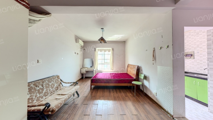 东方广场二手房实景图