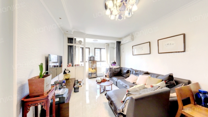 名泉春晓二手房实景图