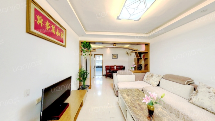 体育馆社区二手房实景图