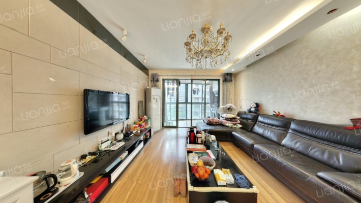 凤凰城凤翔苑二手房实景图