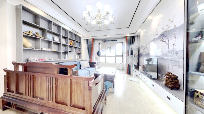 东润华景二手房实景图