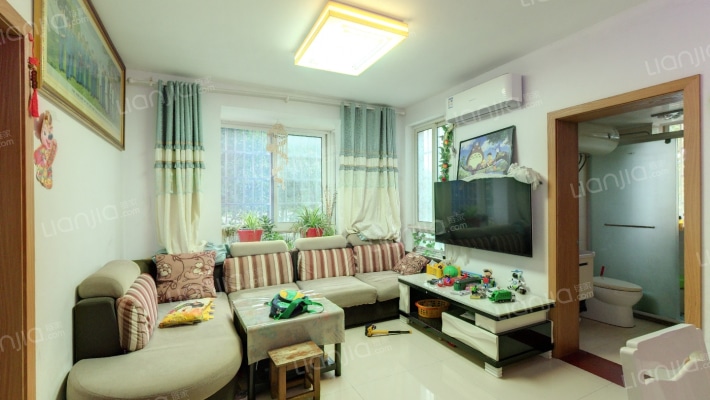 嘉城绿都秋菊苑二手房实景图