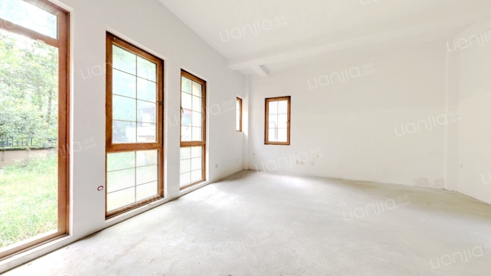 麓山国际叠溪谷二手房实景图