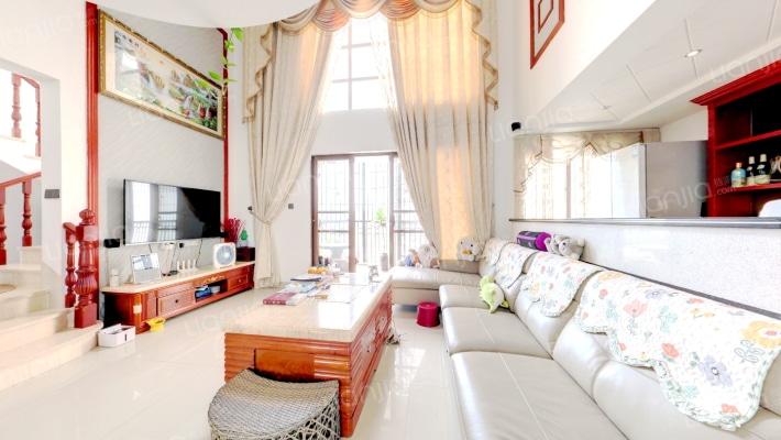 半岛1号三期二手房实景图