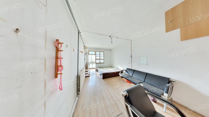 西八里洼513号二手房实景图