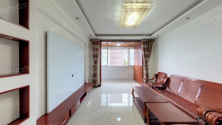 卫古路二手房实景图