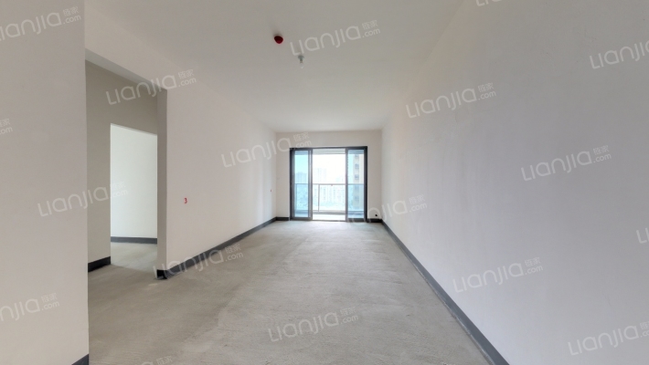 常青藤湖上初晴二手房实景图