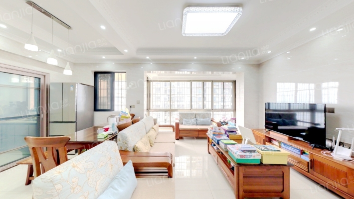 新城际广场二期二手房实景图