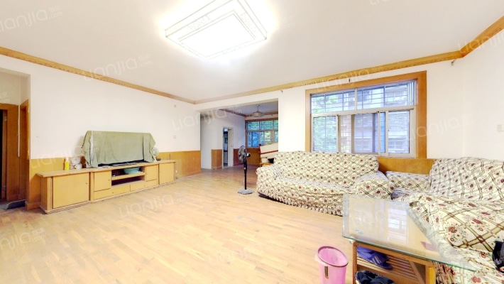 溪苑小区二手房实景图