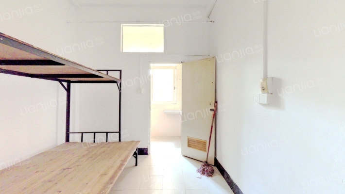 张家边三村二手房实景图