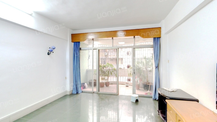 银菊花园二手房实景图