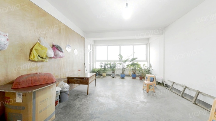 滨海假日二手房实景图