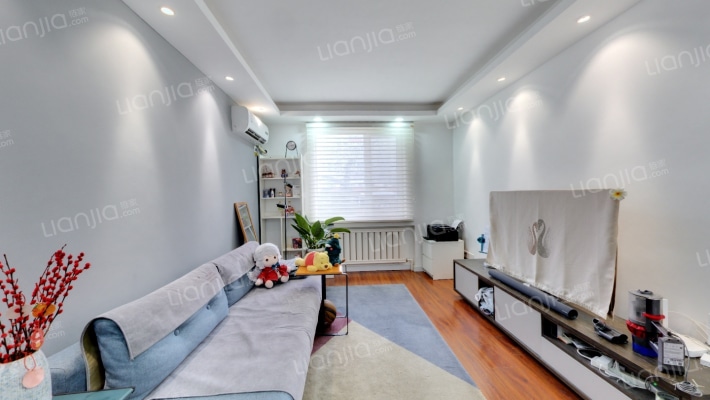 九中金城街二手房实景图