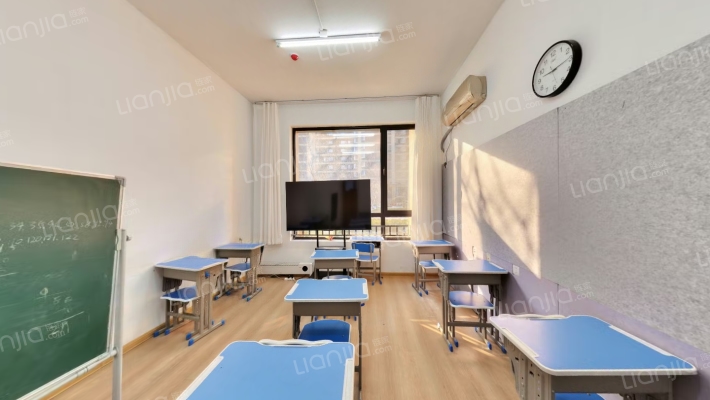 雨荷郡二手房实景图