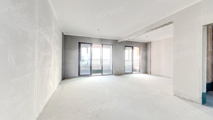 颐和春晓岸芷轩二手房实景图