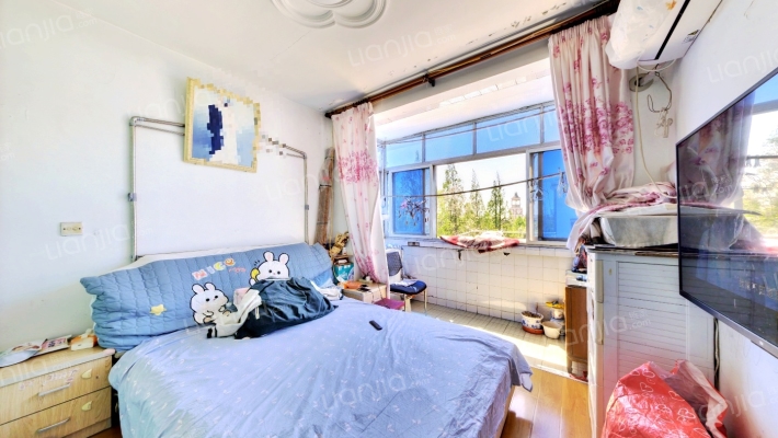 白云新村二手房实景图