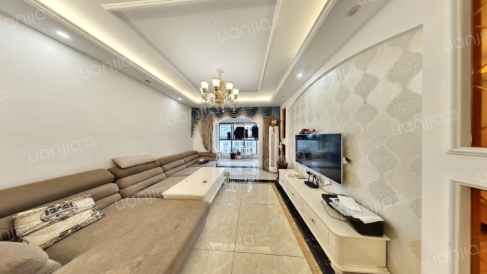 顺城名湾二手房实景图