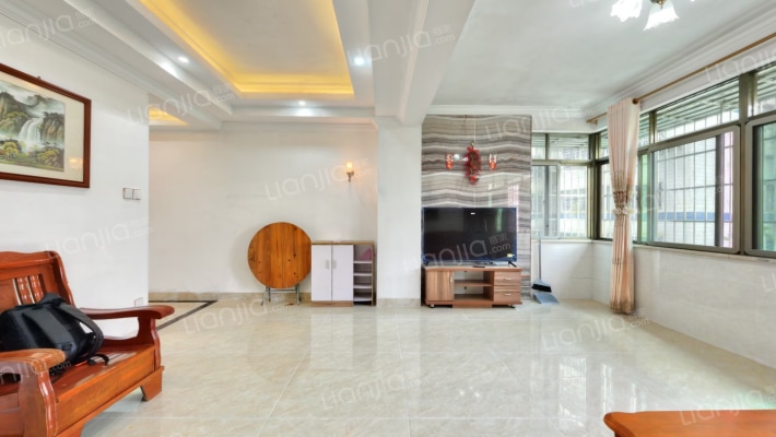 海南高速小区二手房实景图