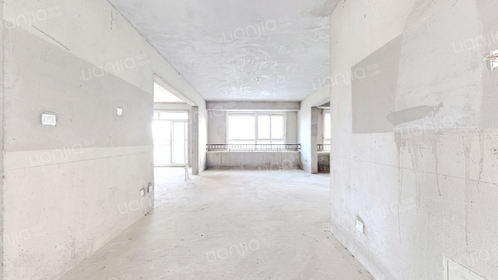 在水一方西区二手房实景图