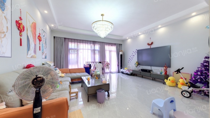 颐湾丽庭二手房实景图