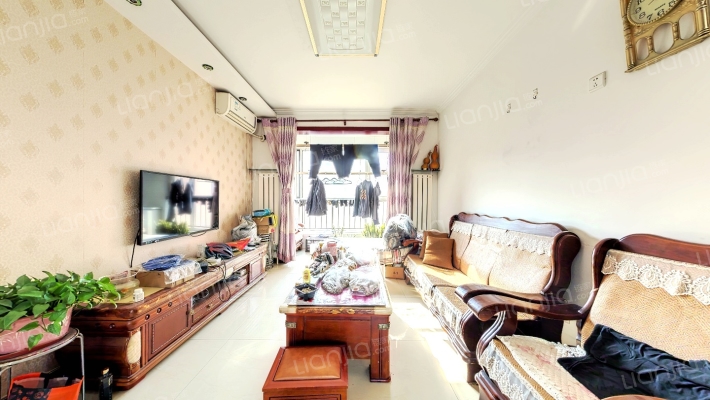 泉昇佳苑东区二手房实景图