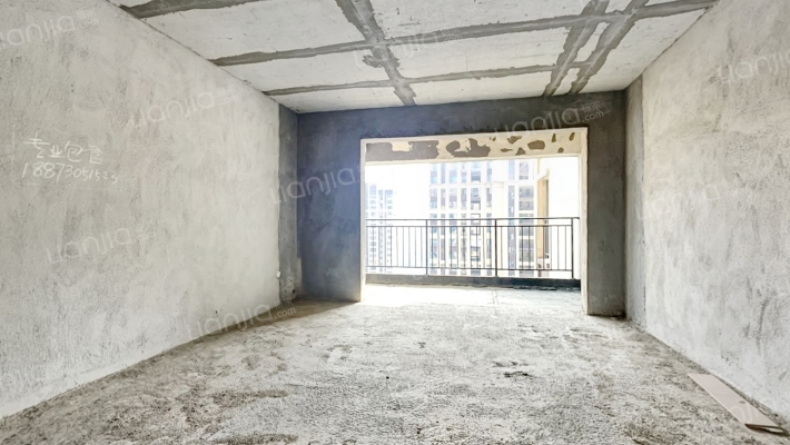 山水一城二手房实景图