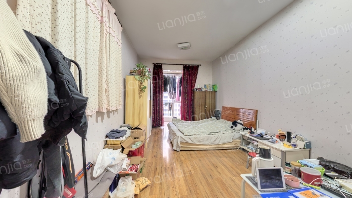 剑桥公寓二手房实景图