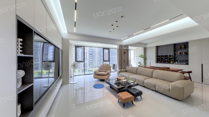 华侨城天鹅堡二手房实景图