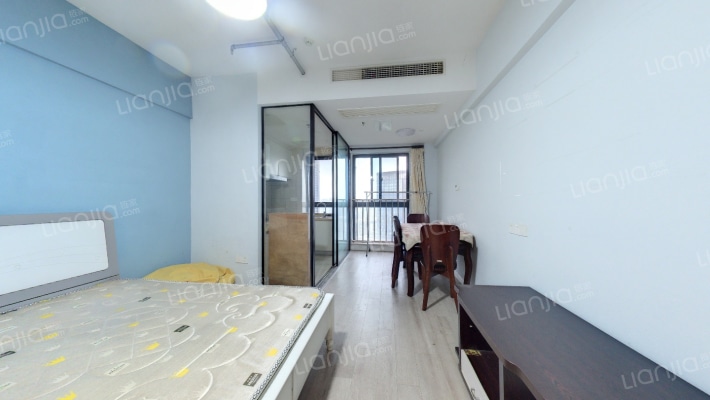 江畔国际二手房实景图