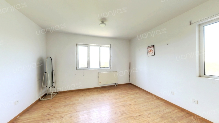 北京城建畅悦居D区二手房实景图