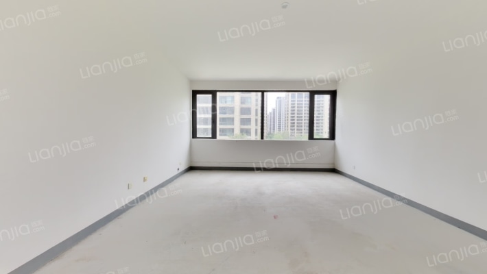 蓝城守诚苑二手房实景图