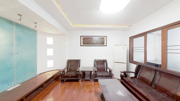 楚港兴市花苑小区二手房实景图