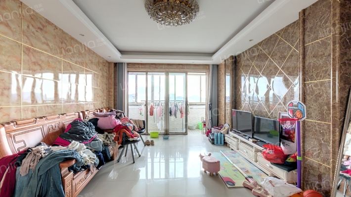 广场新天地二手房实景图