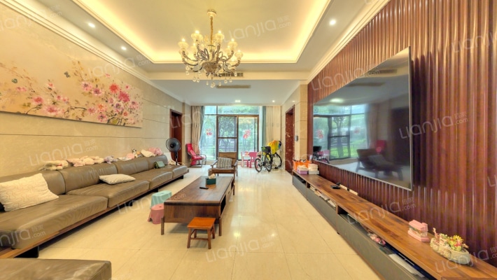 圣莫丽斯花园B区二手房实景图